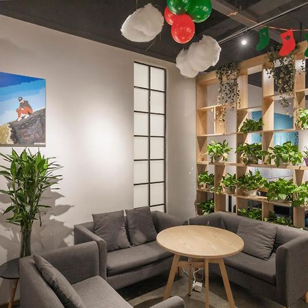 Fangorn Hostel 重慶 エクステリア 写真